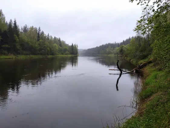 Līču – Laņģu klintis