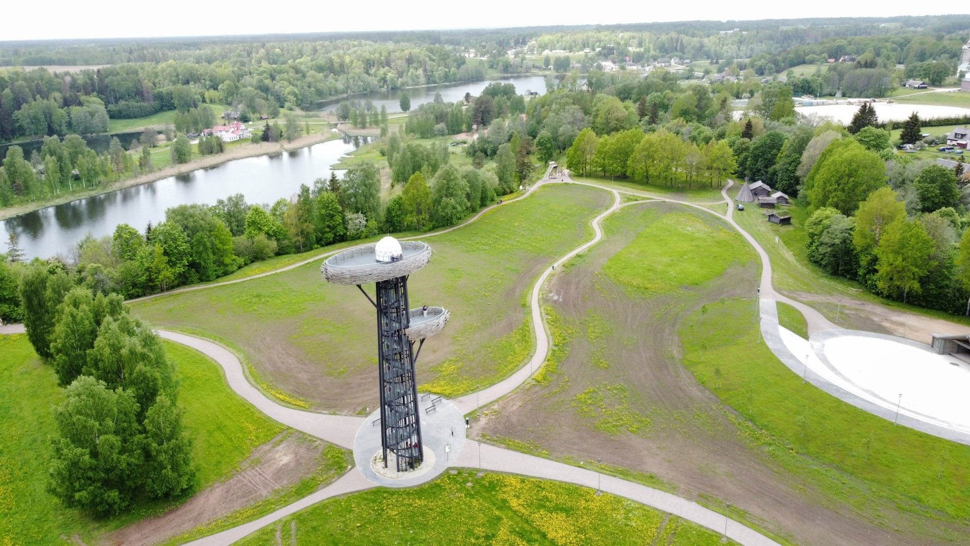 Reuges (Rõuge) skatu tornis "Pesapuu"